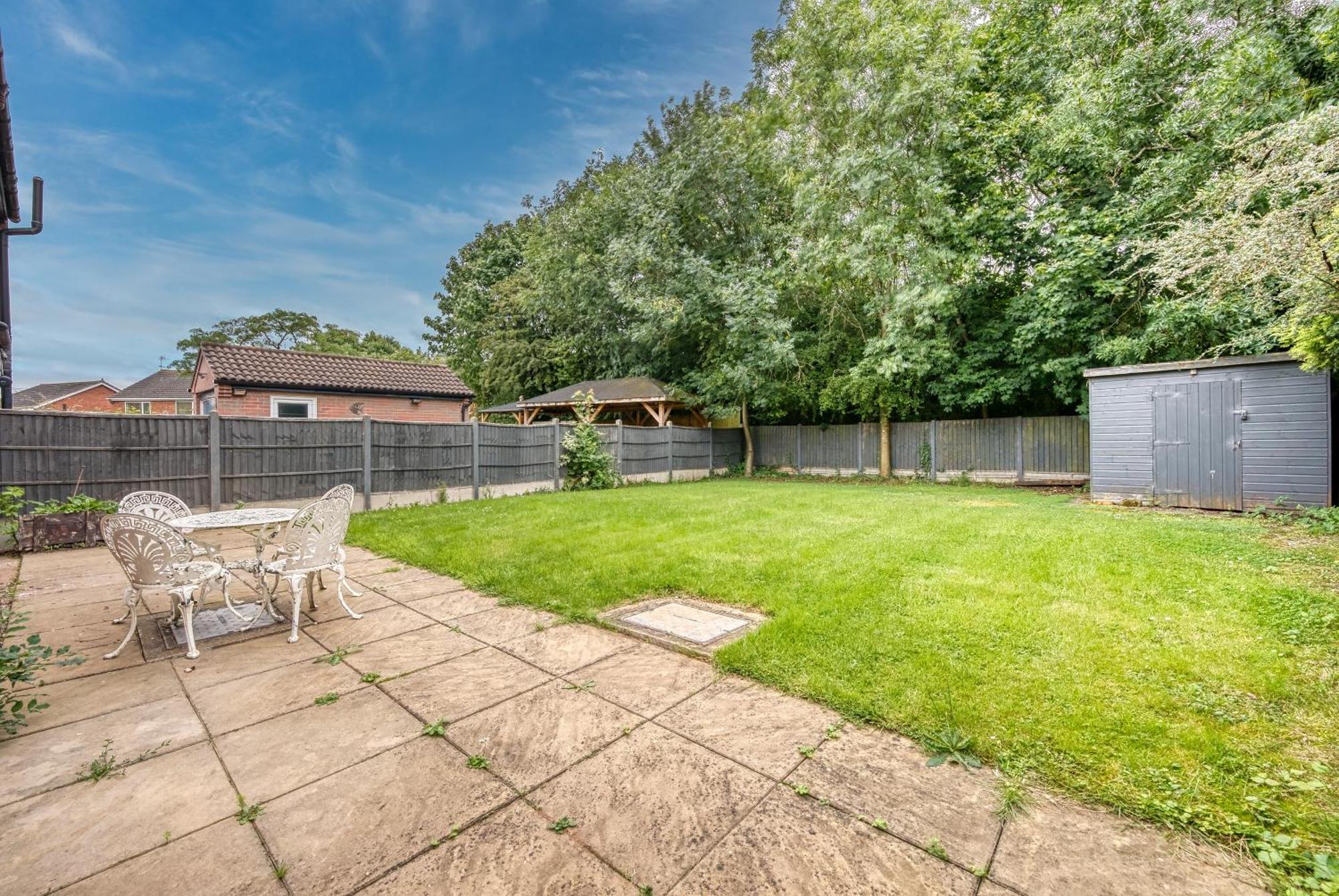 Capri 13 Sa - 3 Bed House, Close To Loughborough University & M1 Motorway, Free Wifi, Big Garden, Ample Parking- Ask For Contractor Rates! 外观 照片